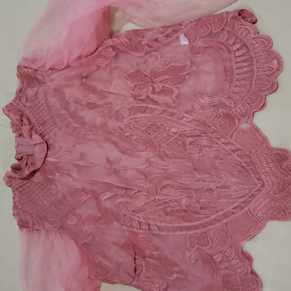 FASHION TOP - Picture 2 of 10
